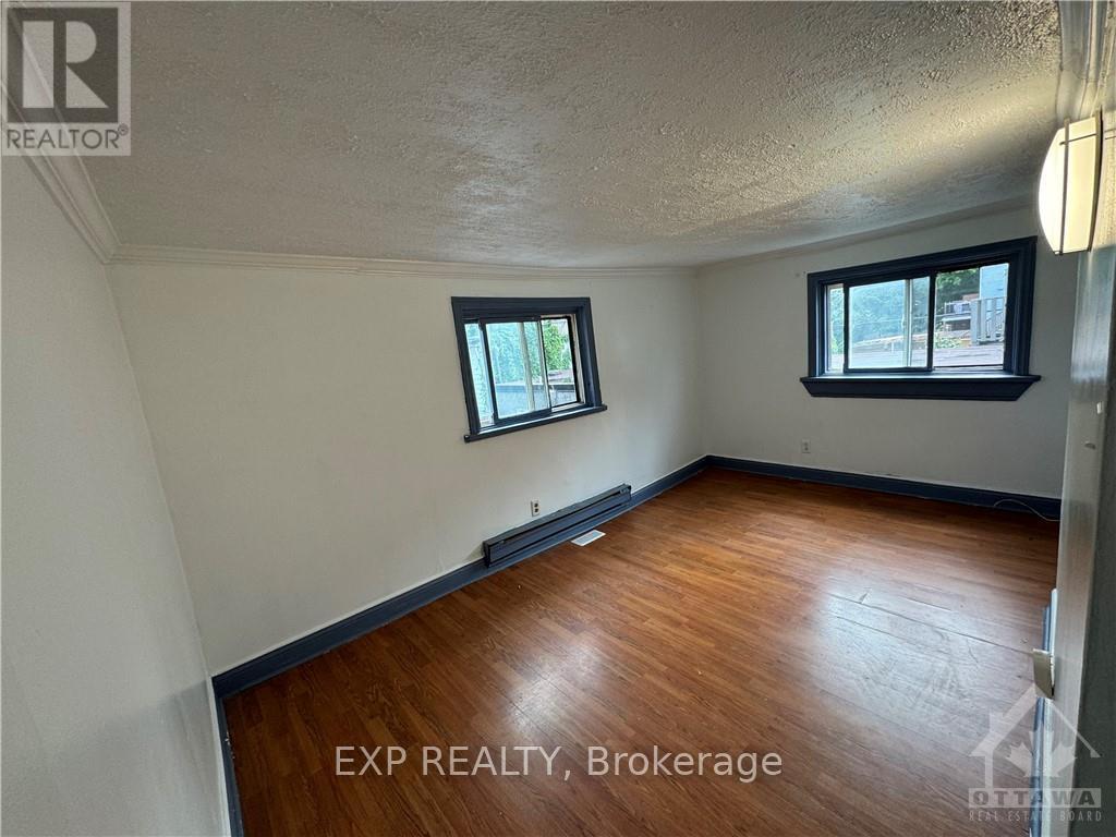3 - 70 Barrette Street, Ottawa, Ontario  K1L 8A3 - Photo 6 - X13669482