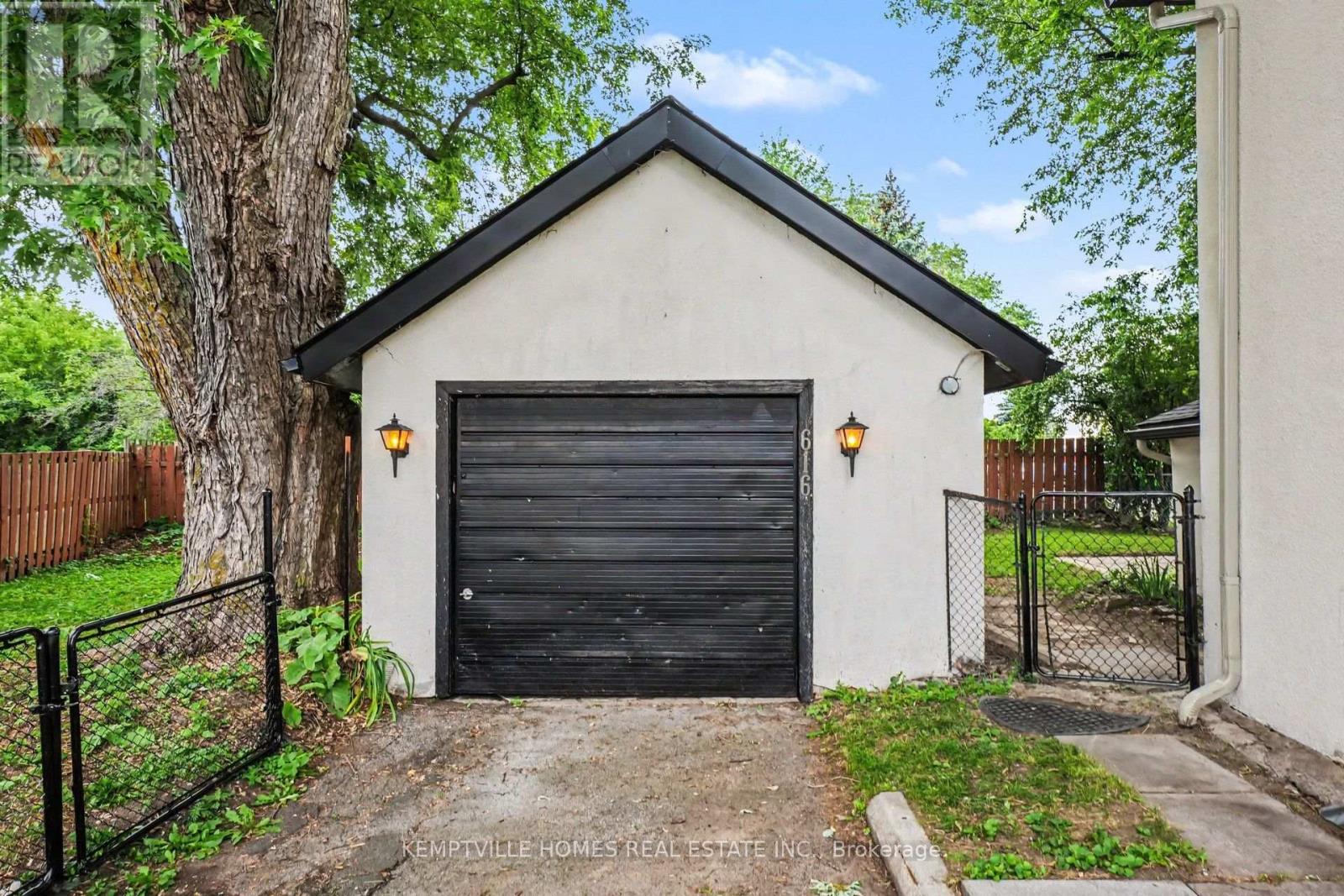 616 Rideau Street, North Grenville, Ontario  K0G 1J0 - Photo 32 - X13669506