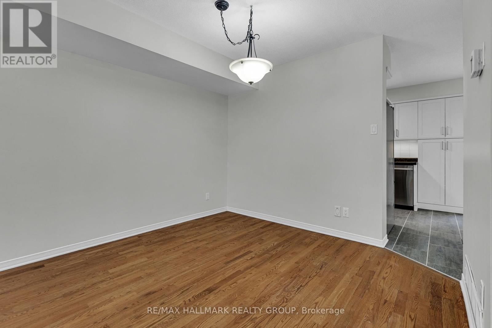 146 College Circle, Ottawa, Ontario  K1K 4S1 - Photo 11 - X13670294