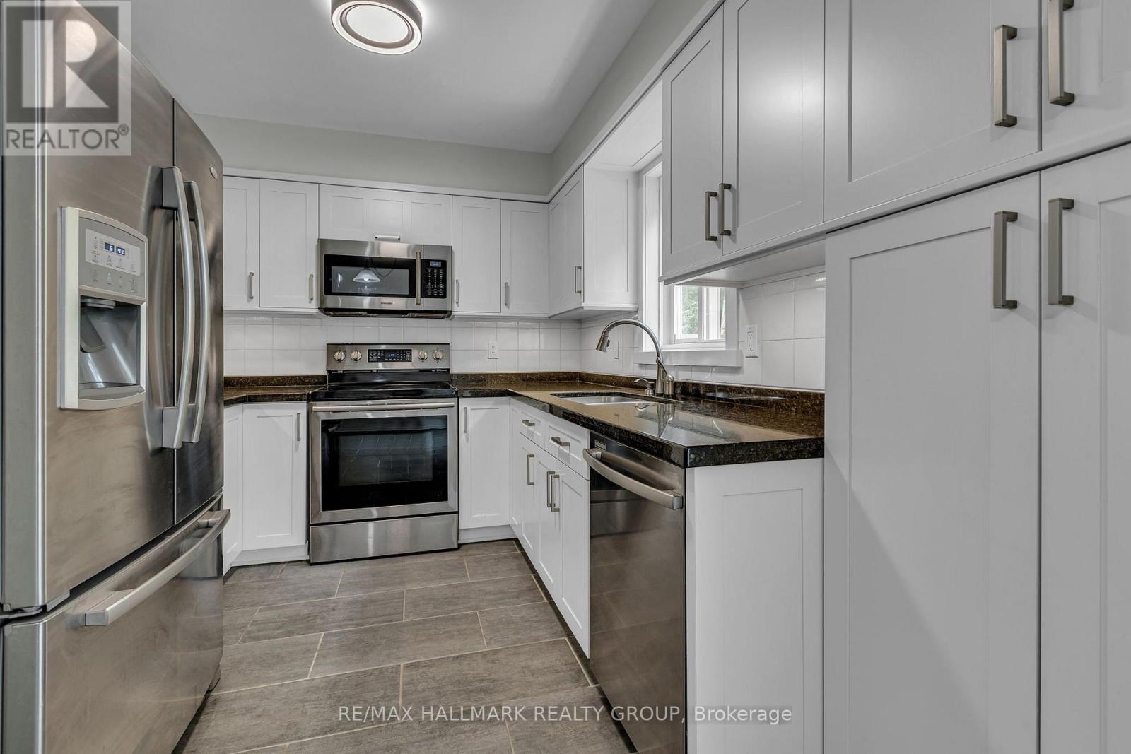146 College Circle, Ottawa, Ontario  K1K 4S1 - Photo 14 - X13670294