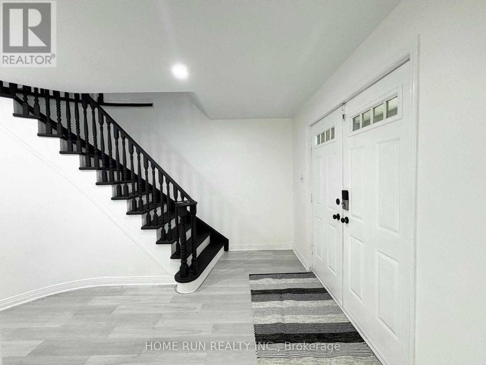 10 Westchester Court, Ottawa, Ontario  K2J 3P9 - Photo 3 - X13671392