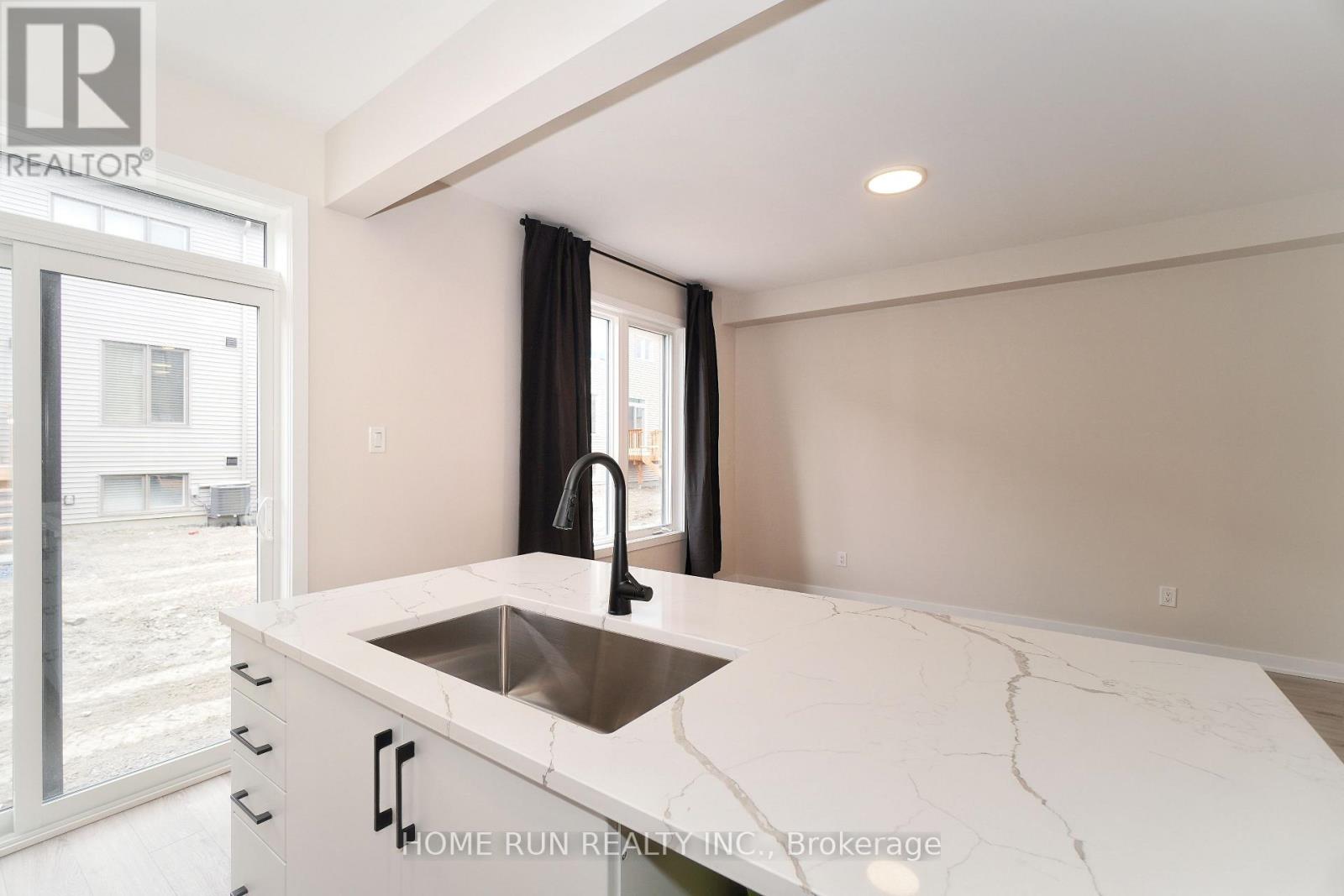 258 Catnip Crescent, Ottawa, Ontario  K2W 0P6 - Photo 18 - X13800662