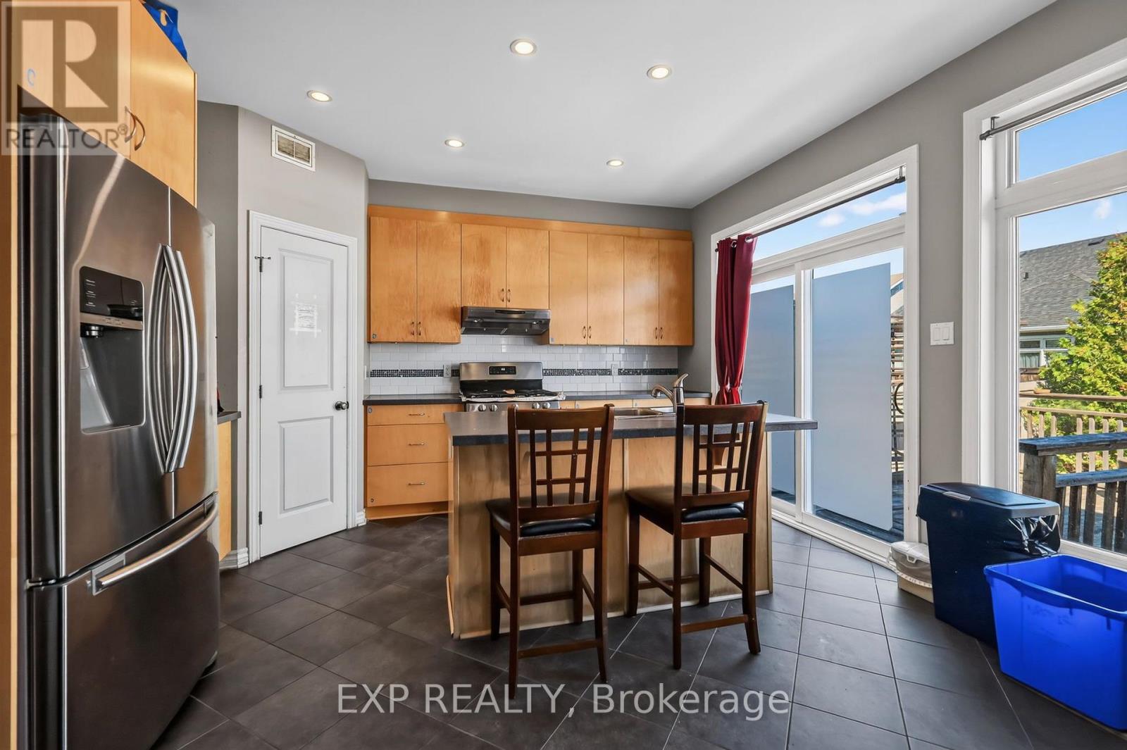 632 Willowmere Way, Ottawa, Ontario  K1T 0K2 - Photo 9 - X13828018