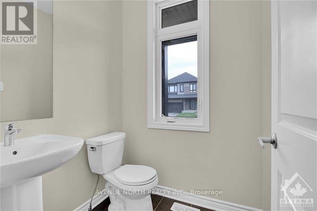 179 Lumen Place, Ottawa, Ontario  K1C 1T1 - Photo 7 - X13833234