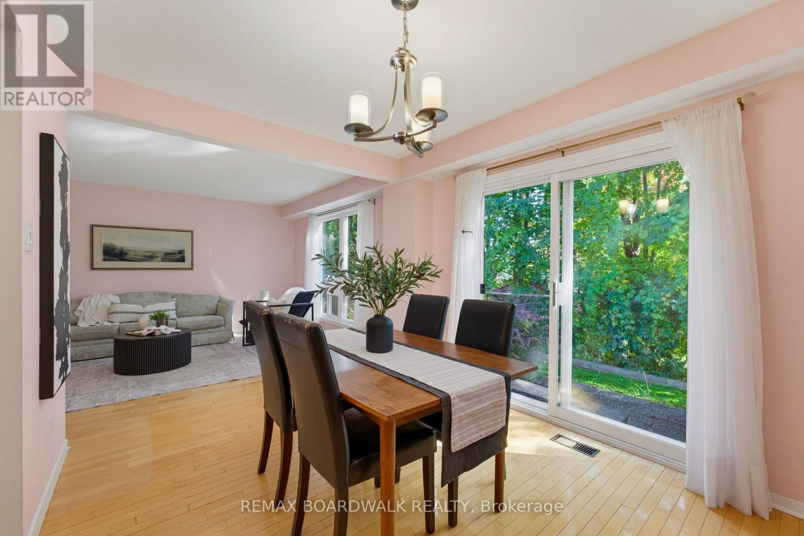 13 - 32a Black Forest Lane, Ottawa, Ontario  K2H 5C8 - Photo 8 - X13837274