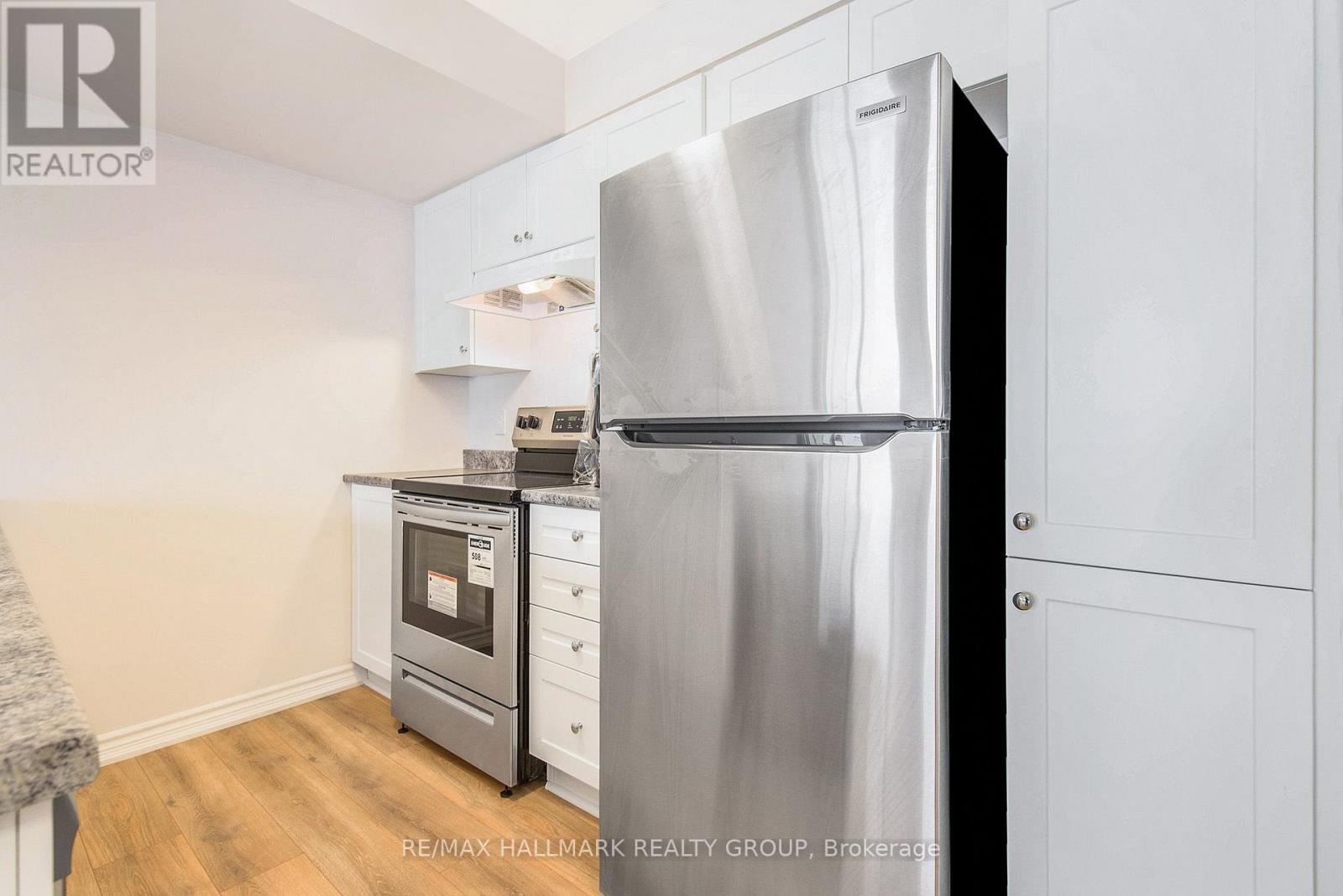 300 Zenith Private, Ottawa, Ontario  K2J 6N2 - Photo 7 - X13837716